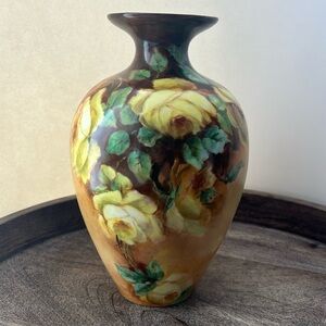 9” hand painted ceramic vase yellow roses signed H. Peterson Vintage